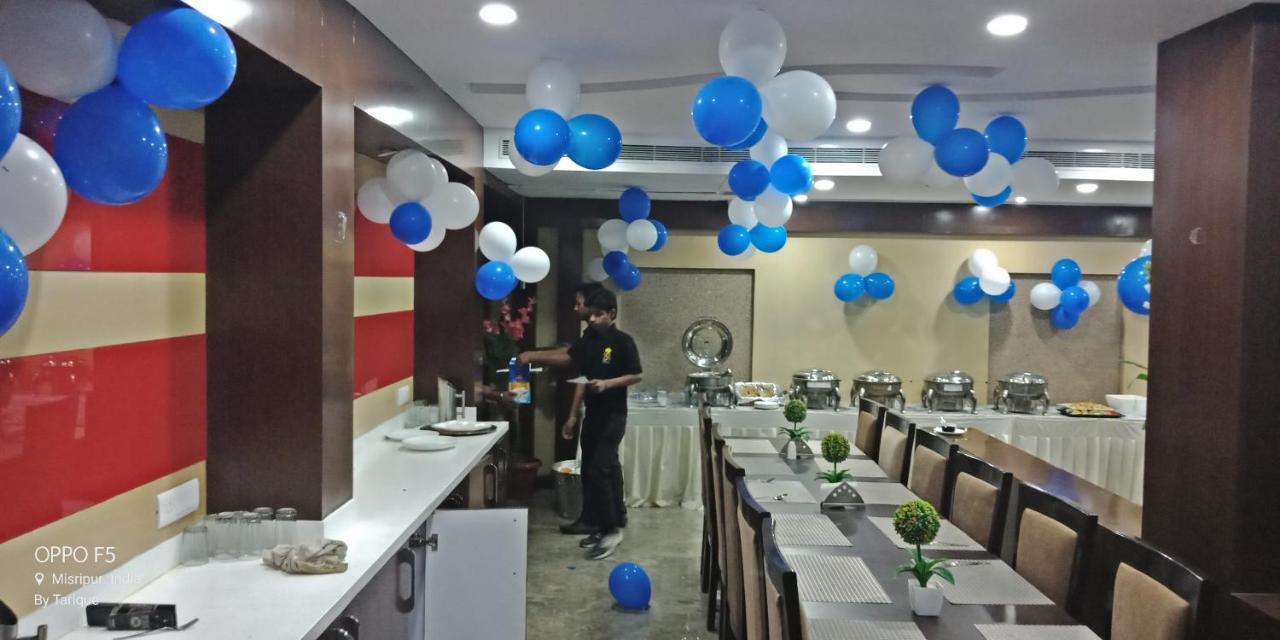 Hotel Ss Grand Lucknow Esterno foto