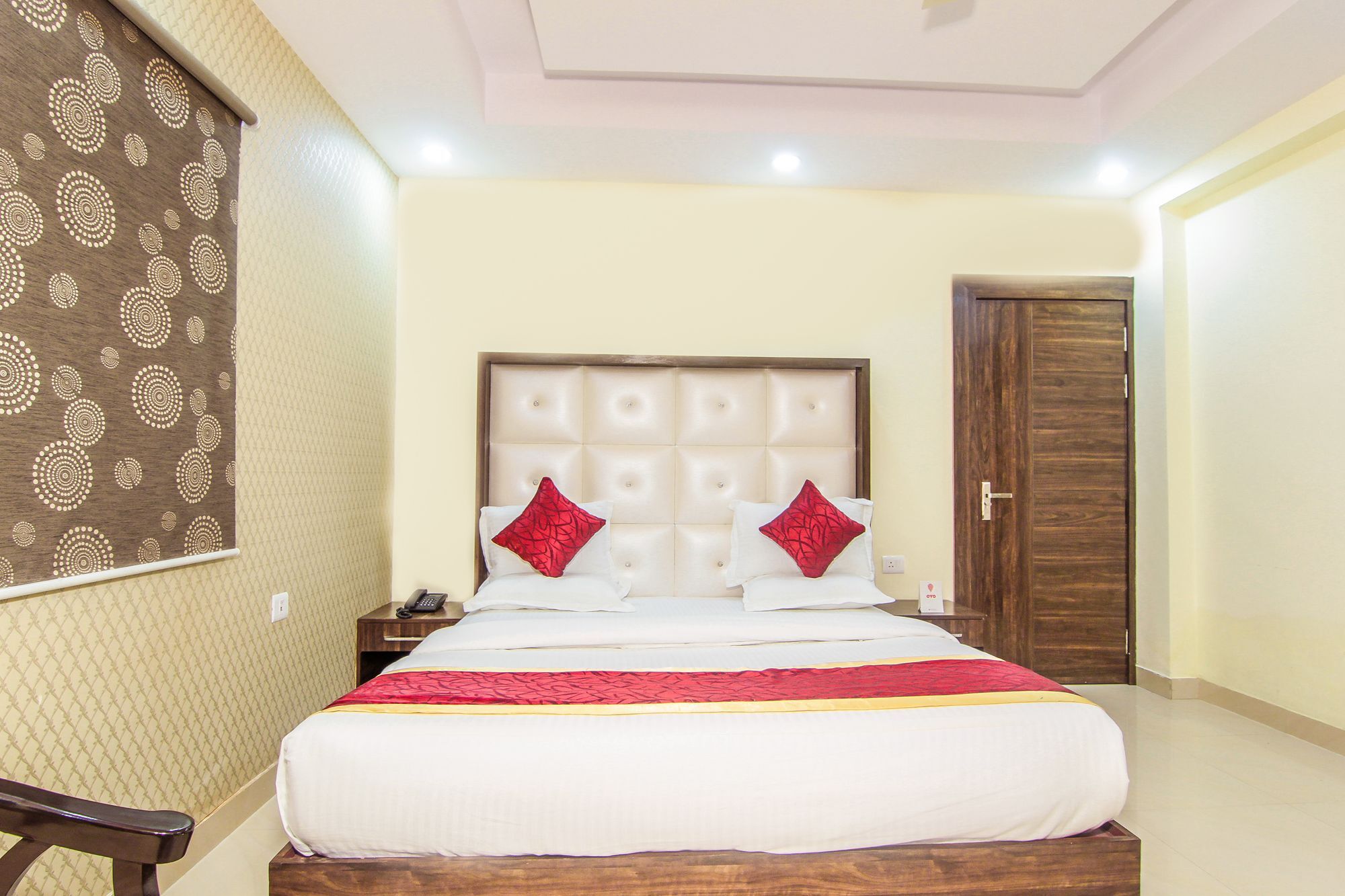 Hotel Ss Grand Lucknow Esterno foto
